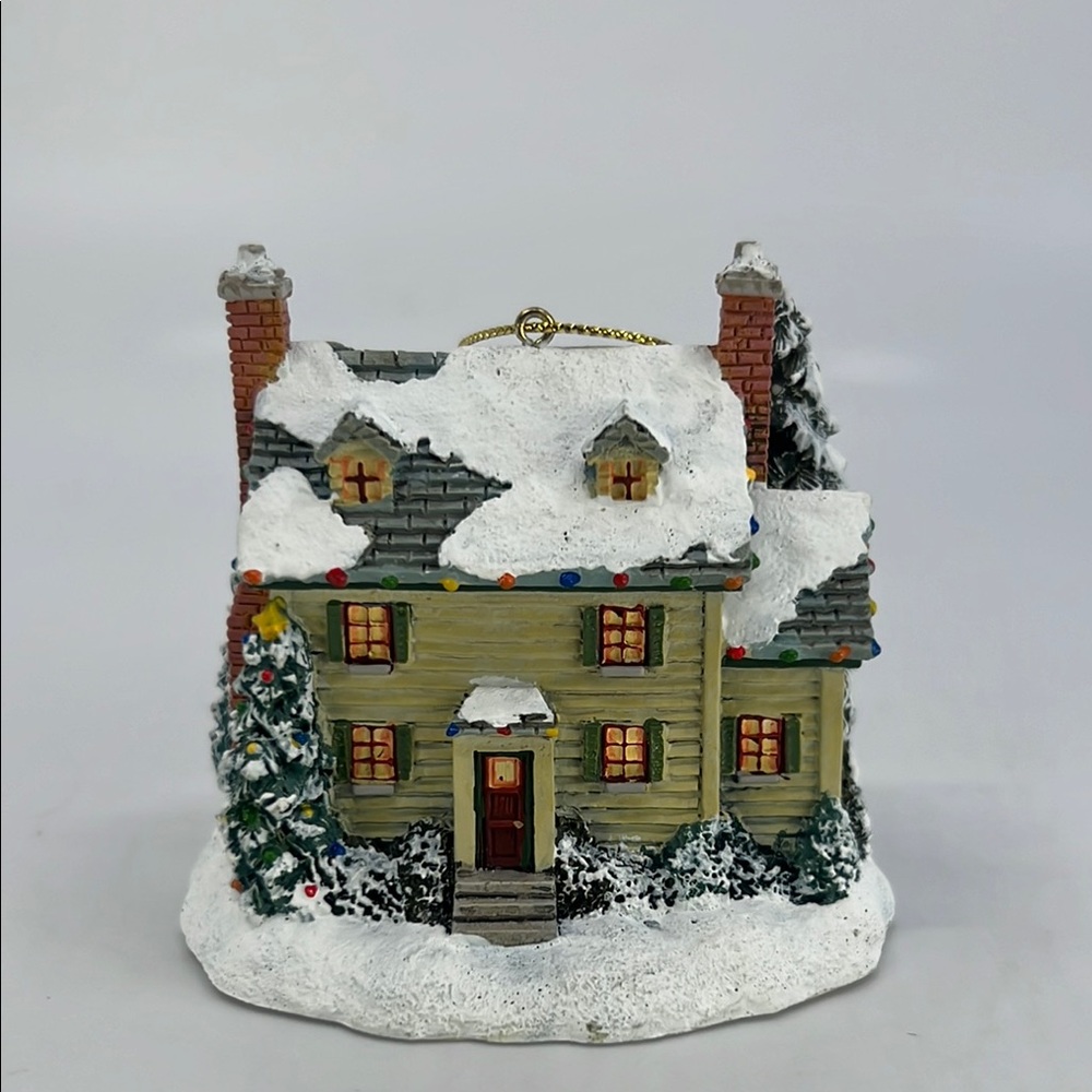 Thomas Kinkade 2001 Winter Morning Illuminated Ornament Collection